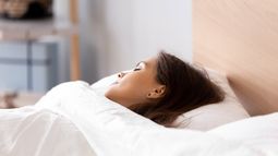 Cuál es la fórmula para dormir la siesta perfecta y no levantarse más cansado.&nbsp;
