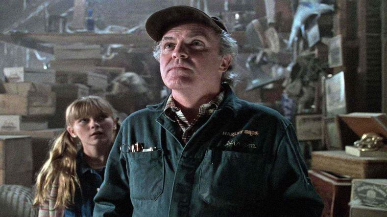 Asesinan al actor James Handy, recordado por sus rol en Jumanji.