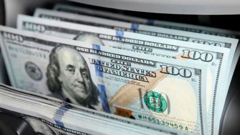 El BCRA cambiará las bandas del dólar desde enero