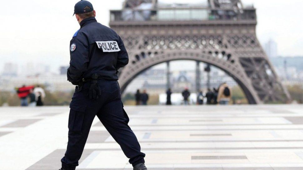 Francia: multan a viajeros que incumplan cuarentena