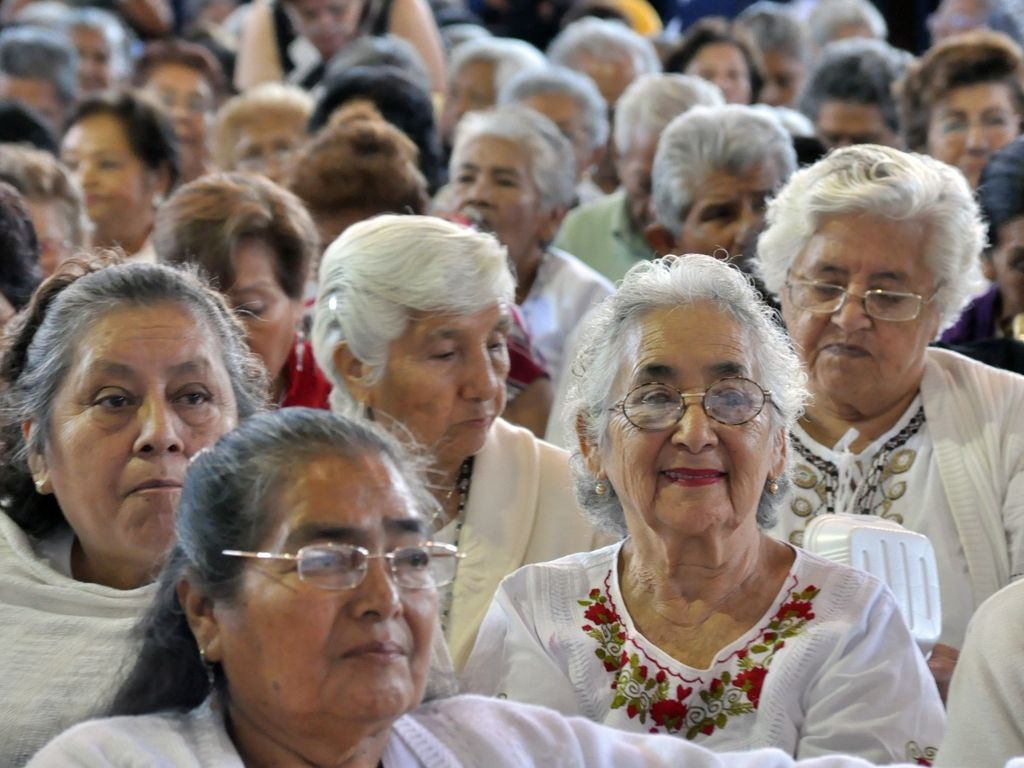 Adultos Mayores