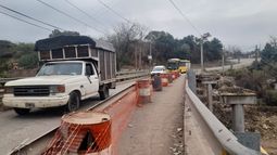 El puente del Arroyo Huaico está habilitado pero sólo a media calzada