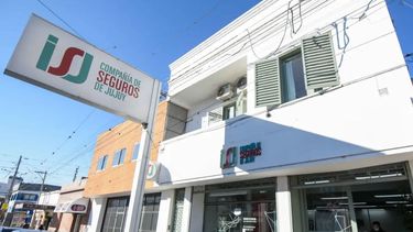 Compañía de Seguros de Jujuy.