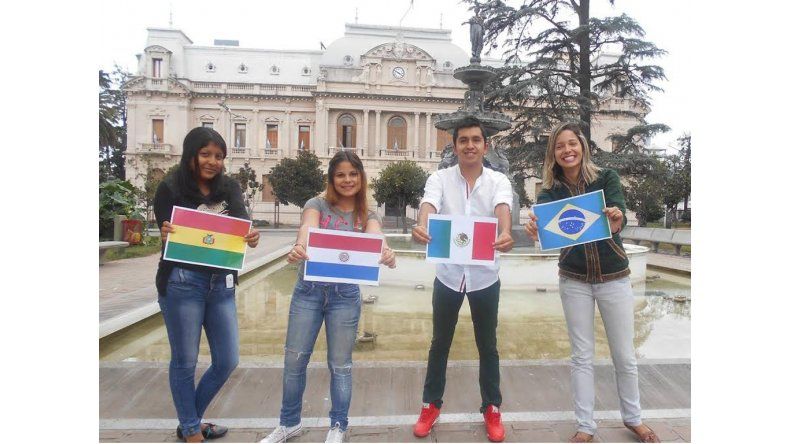 Alumnos de intercambio de la Unju