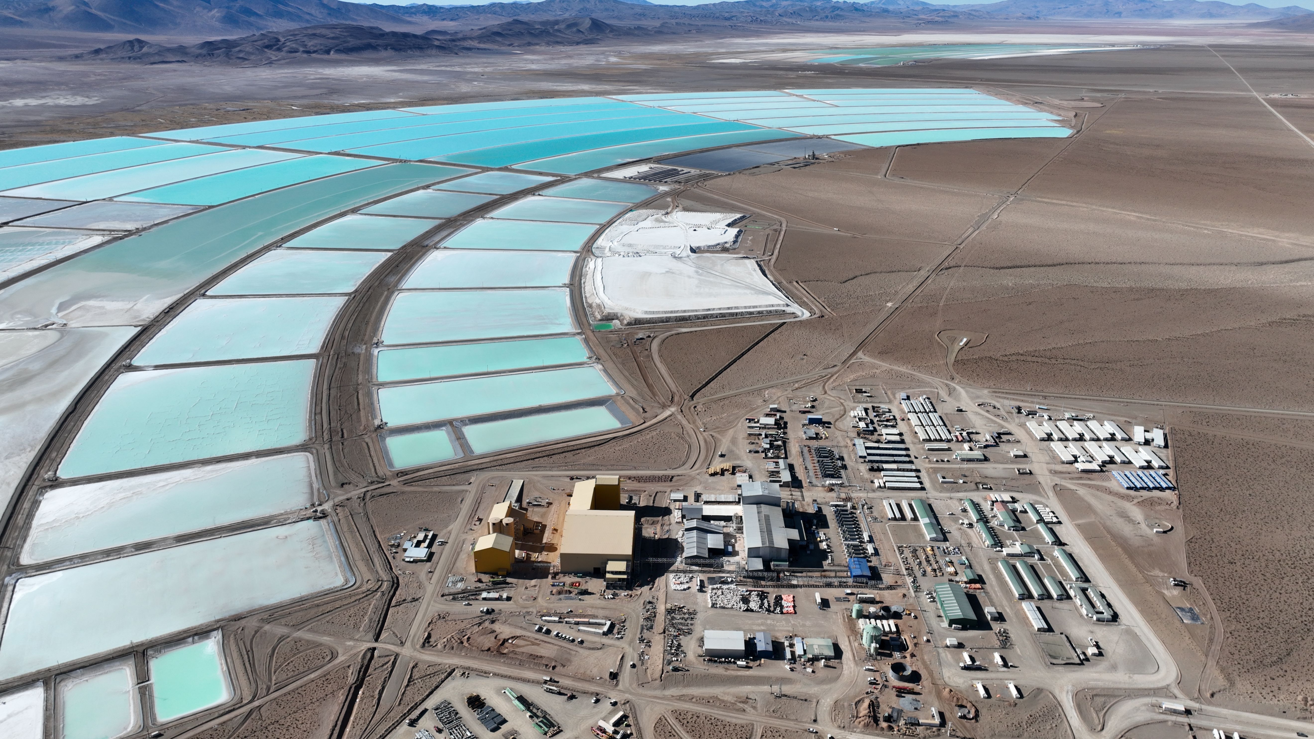 Yacimiento e instalaciones industriales Salar de Olaroz de Sales de Jujuy.