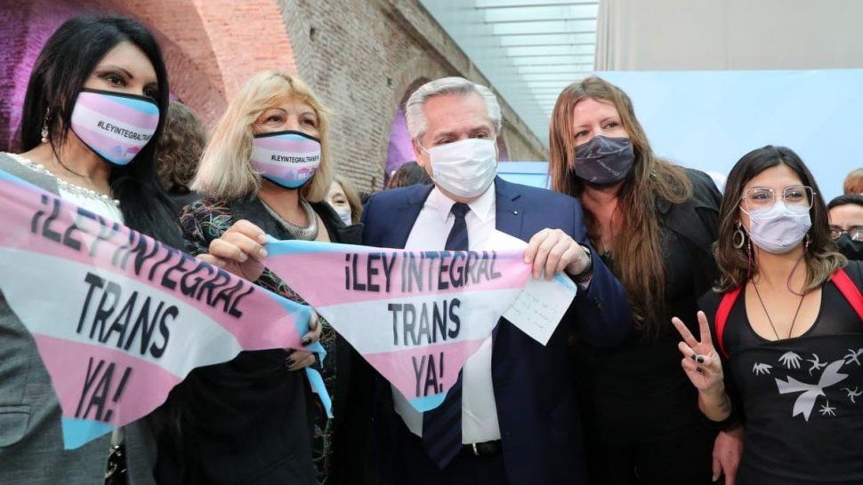 Alberto Fernández promulgó la ley de Cupo Laboral Trans.&nbsp;