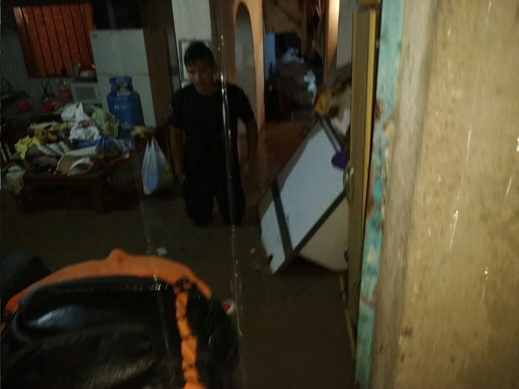 Casas inundadas en Alto Comedero
