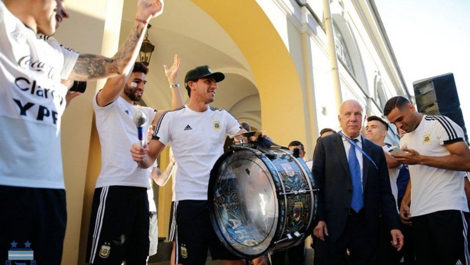 La Selección se sumó al banderazo de los hinchas argentinos