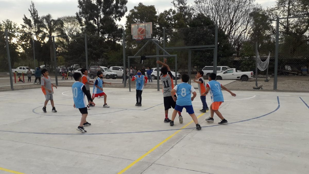 Playón polideportivo de Carahunco, Palpalá.