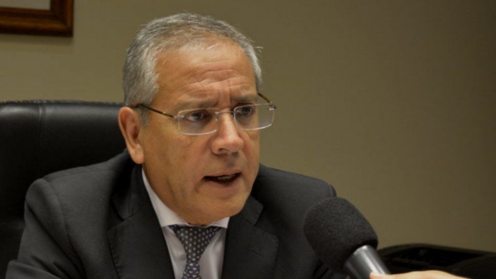 Abudo Robles.
