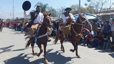 Desfile escolar y gaucho en Guerrero este viernes (Foto ilustrativa)