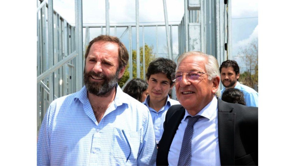 Fellner junto a Molina