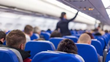 Presupuesto 2023: incorporan otro impuesto a los viajes en avión.&nbsp;
