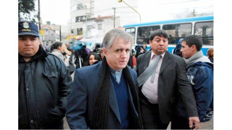 Grassi en tribunales