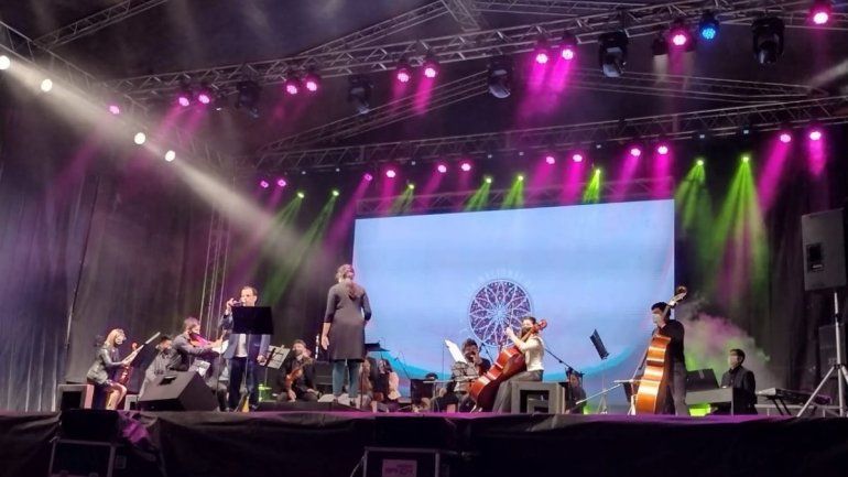 Orquesta sinfónica en la Experiencia FNE