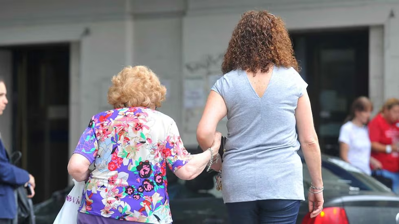 Jubilaciones / aumento de ANSES.