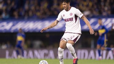 Lanús domina y gana con un sólido 2-0 a Independiente