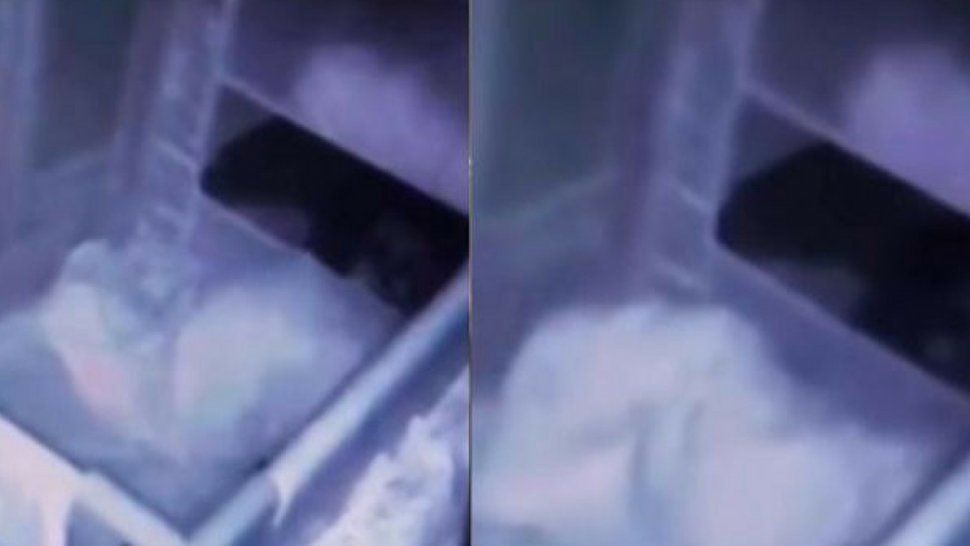 Su bebé pasaba todas las noches llorando, puso una cámara y lo que grabó lo espantó