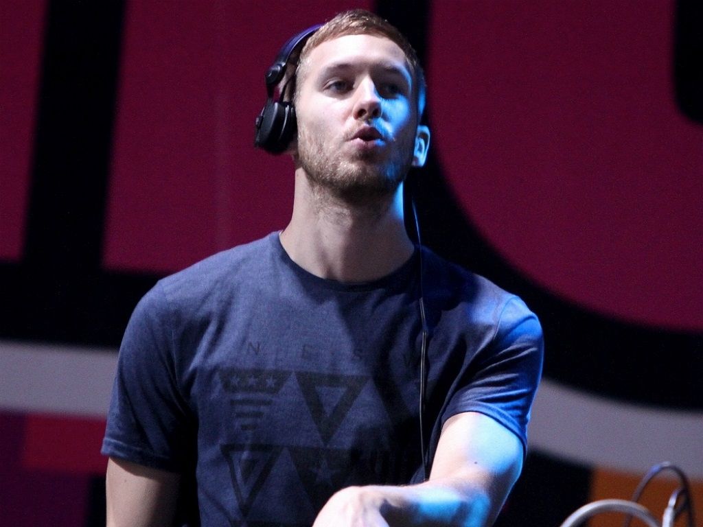 Calvin Harris presenta “Slow Acid”.