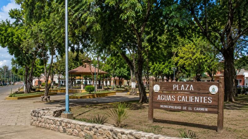 Plaza de Aguas Calientes - El Carmen 