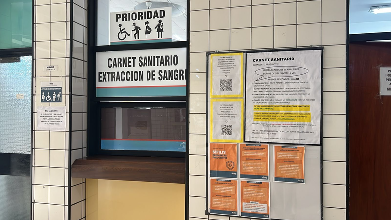 El carnet sanitario cuesta $15.000 y se tramita solo con turno previo. Atienden hasta 300 personas por día en el Centro Norte.