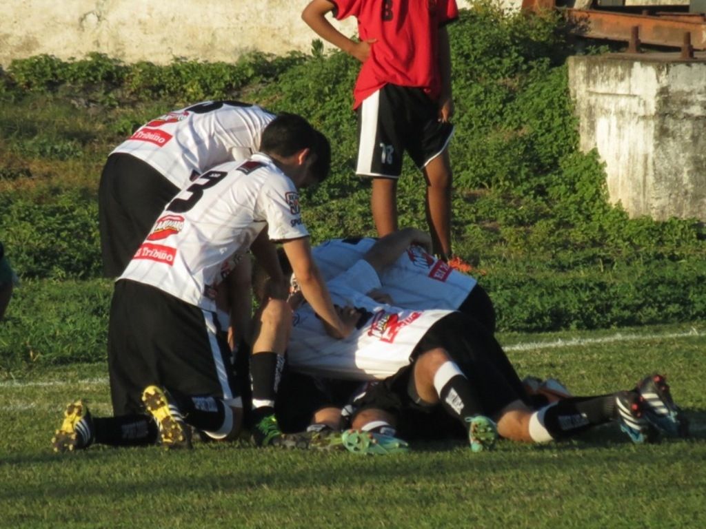 Zapla vs Américo Tesorieri