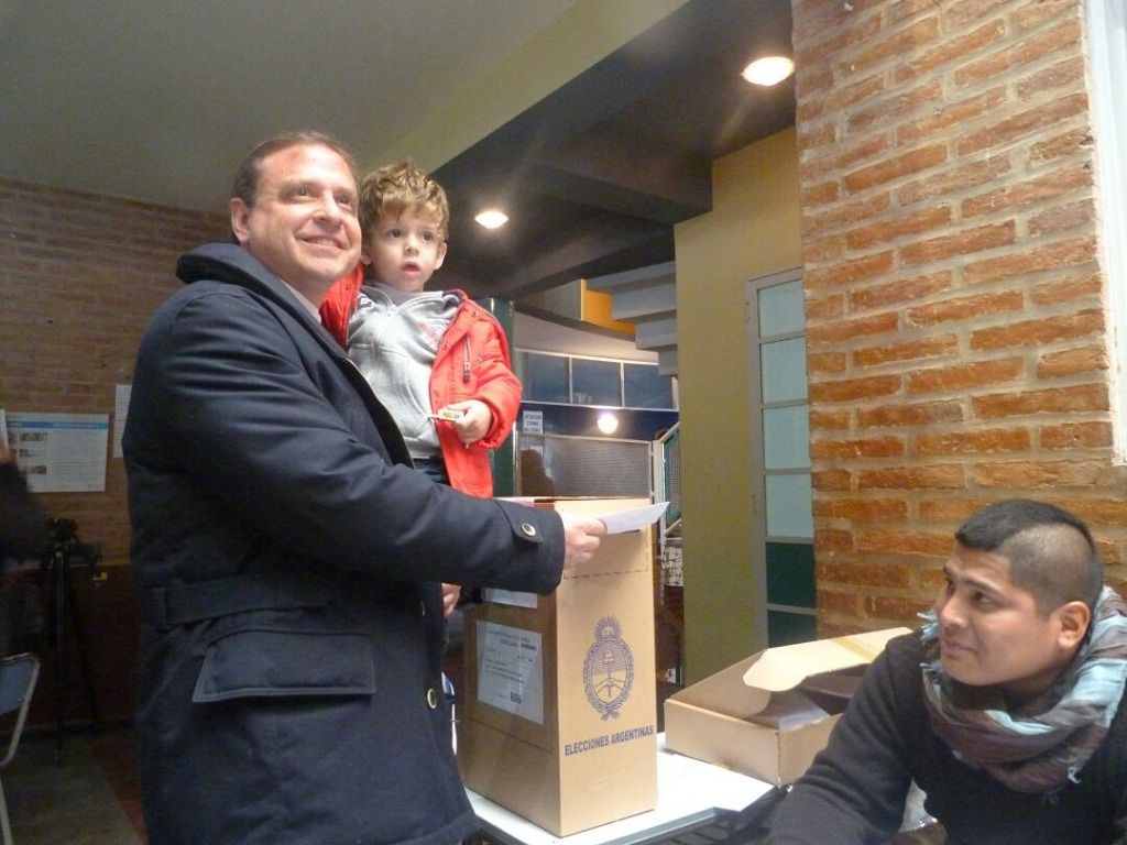 Votó Guillermo Snopek