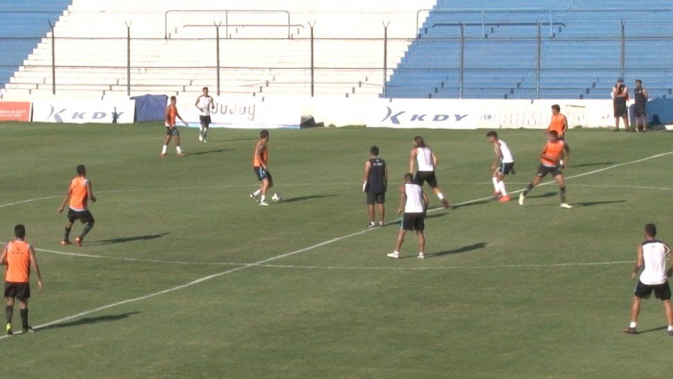 Gimnasia (J) prepara varios cambios pensando en el partido contra Quilmes
