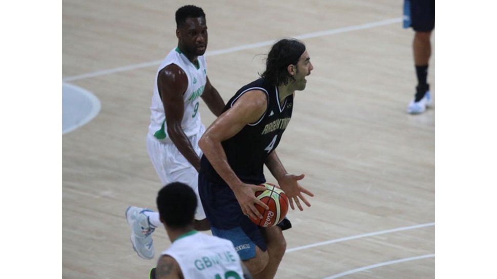 Luis Scola