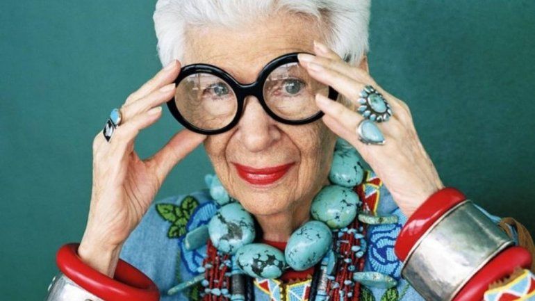 Iris Apfel, ic&oacute;nica. Y furor en redes.&nbsp;