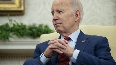 Tolerancia cero: Biden firma orden de control de armas.