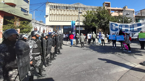 Todo Jujuy | San Salvador de Jujuy: Marcha por el aumento en las tarifas