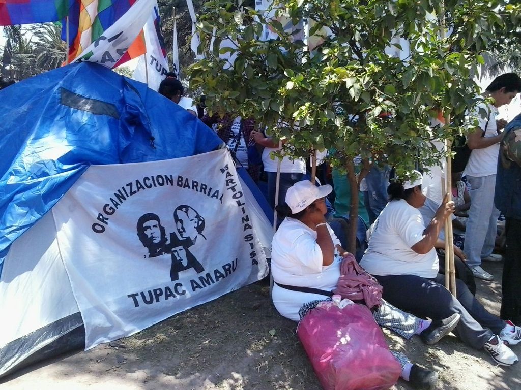 Acampe en Plaza Belgrano