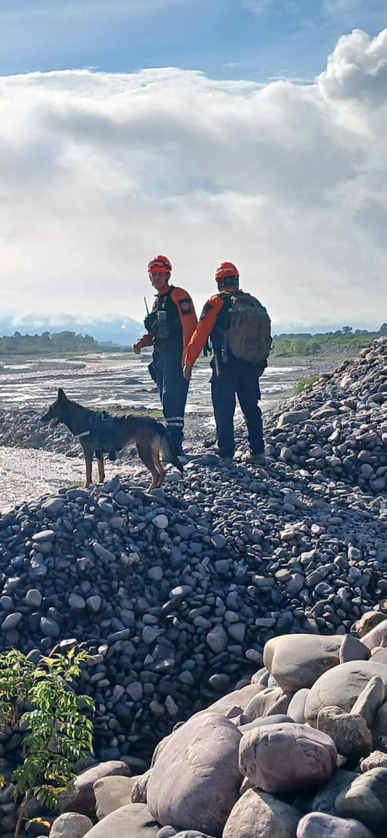 Búsqueda de personas desaparecidas en el Río Grande.
