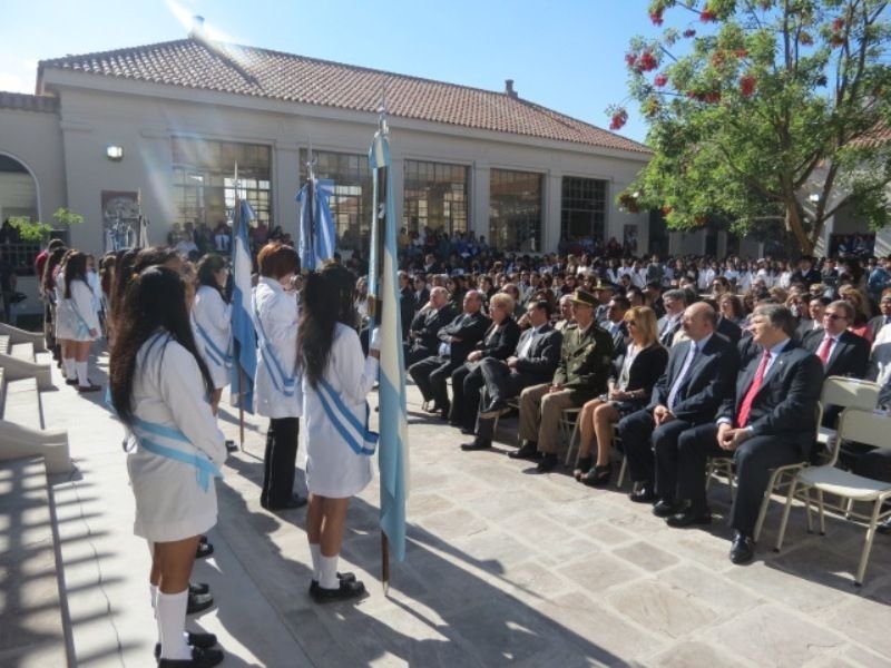 Colegio Sánchez de Bustam