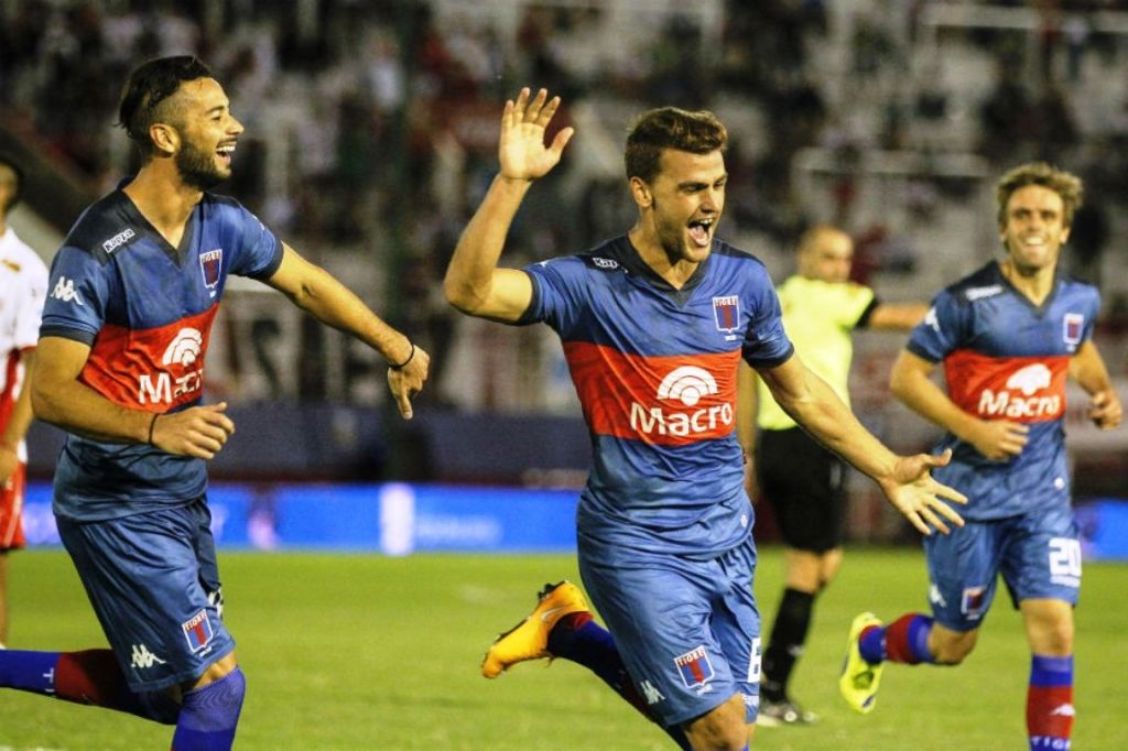 Tigre se prende arriba