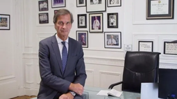 Estol fue controversial durante la pandemia por sus posturas médicas