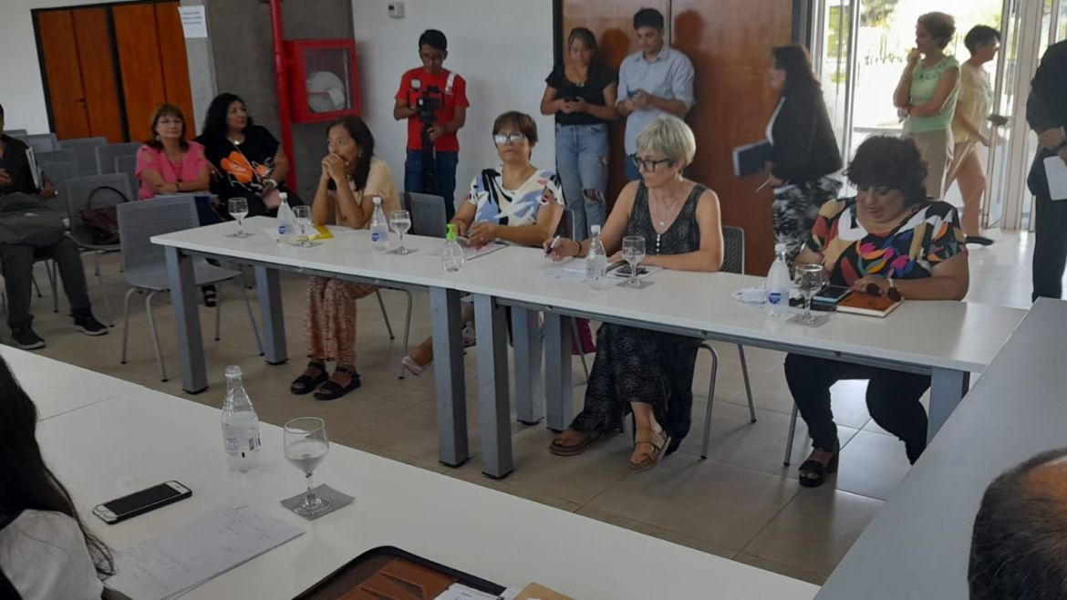 Paritarias 2023 y la primera reunión de gremios docentes con el Gobierno