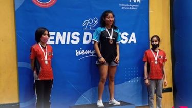 Jazmín Tejerina ganadora del Gran Prix de tenis de mesa