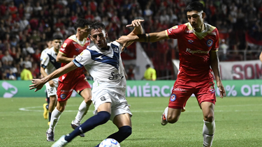 Argentinos y Vélez empataron en un partid con final para el infarto