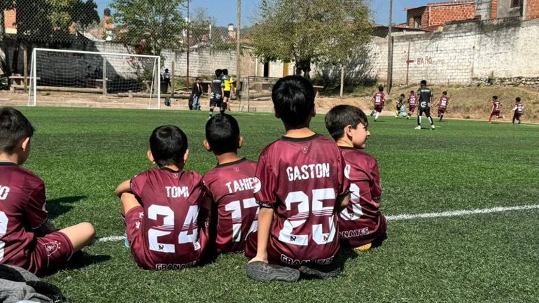 Torneo Integración infantil con juegos y regalos