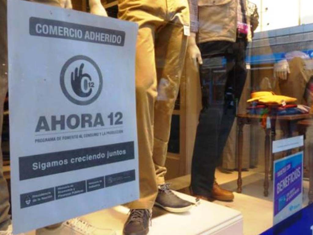 Varios comercios adheridos