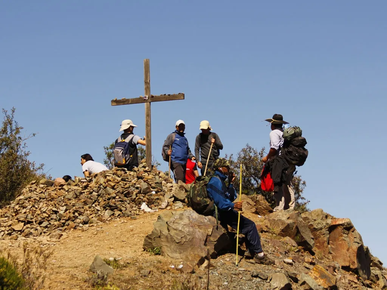 La imagen de la Mamita del Cerro llegará al pueblo de Tumbaya al atardecer del domingo 29 de marzo acompañada por miles de peregrinos y bandas de sikuris.