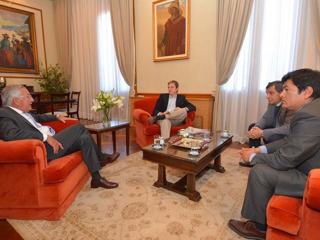 Reunión con autoridades de YPF