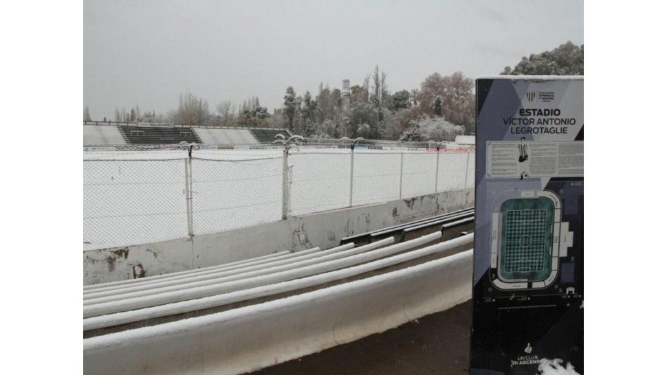 Así amaneció el estadio de la final