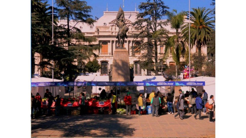 Feria en la Plaza