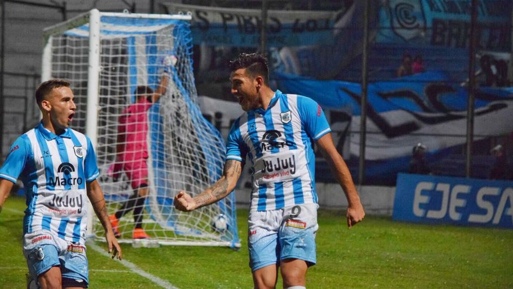 El Lobo se enfrenta a Mitre de Santiago y pelea por entrar al reducido