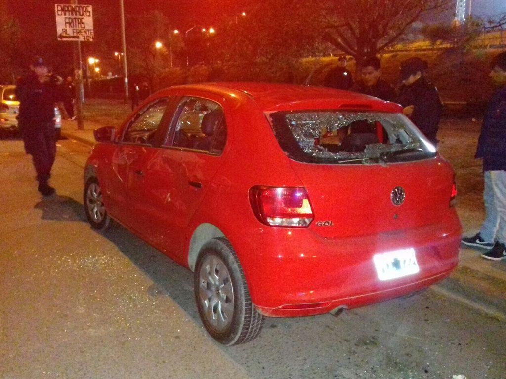 Rompieron autos
