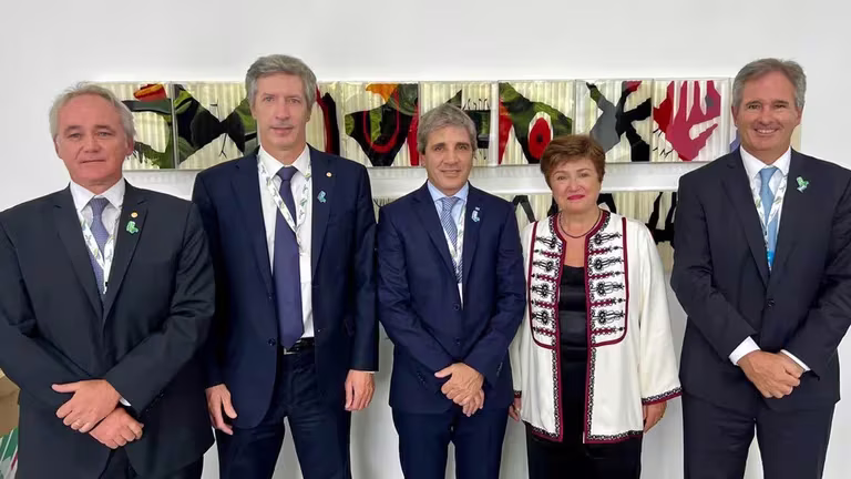 El Gobierno debe pagarle un nuevo vencimiento al FMI