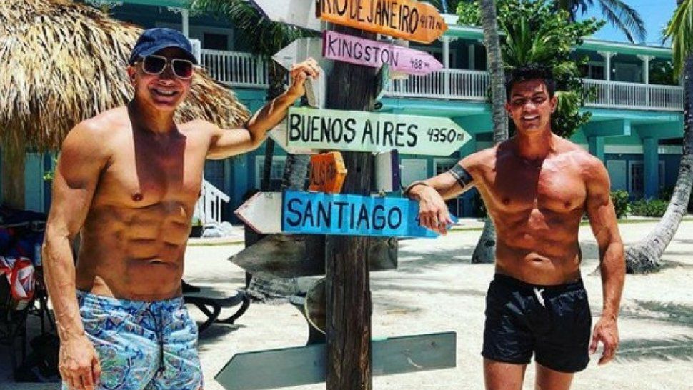 Flavio Mendoza y su novio: tiene 21 años menos que él y se muestra más enamorado que nunca